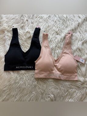 NWT Aerosoles Intimates Seamless Ribbed Wireless Bra Bralette Set Of 2 Size M